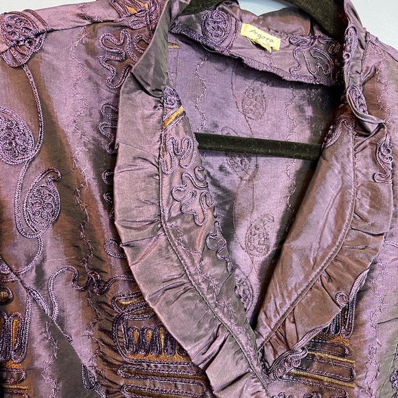 Angora Textured Purple Embroidered Rhinestone Button Blazer Size L - Picture 5 of 7